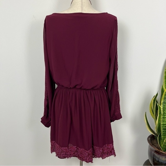 Entro Long Sleeve Lace Raw Hem Mini Dress. Large #369 - Picture 3 of 6